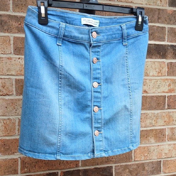 🧡Celebrity Pink Blue Silver Knee-Length Pencil Skirt - Picture 1 of 8